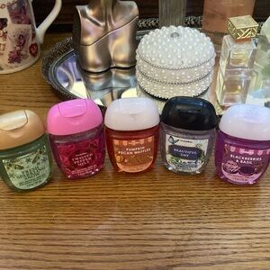Bath and body works hand sanitizer set